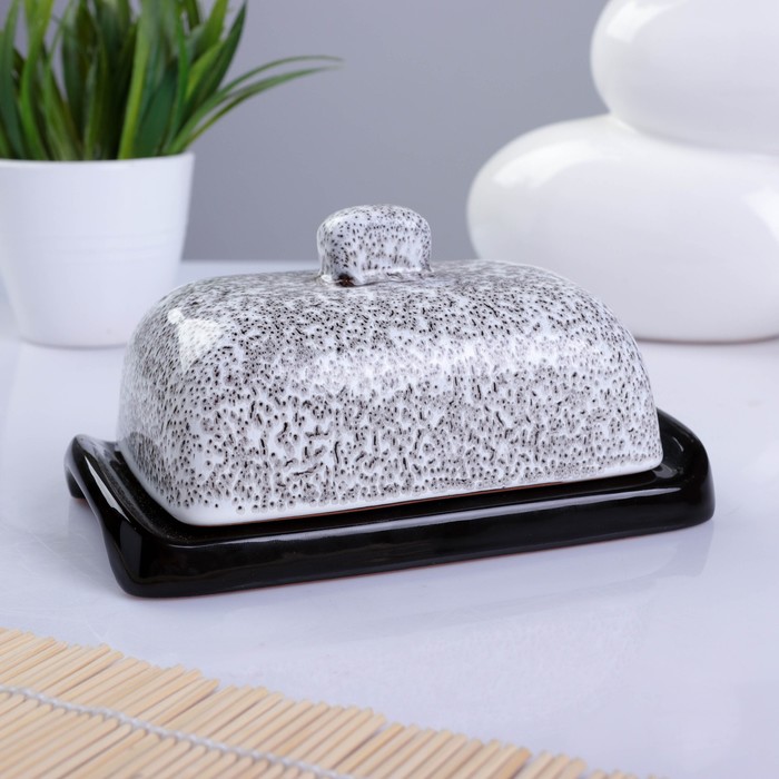 Маслёнка "Русская" 8х17х10см тирамису