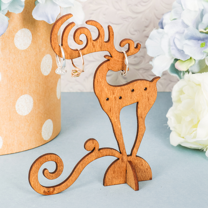 Подставка для бижутерии "Олень"