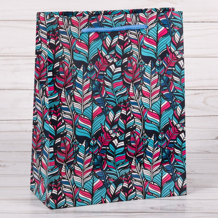 Пакет ламинированный вертикальный «Лёгкость», MS 18 × 23 × 8 см