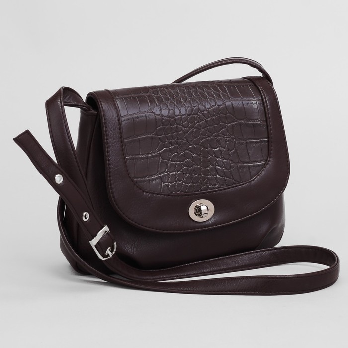 Сумка женская, отдел на клапане, регулируемый ремень, цвет коричневый