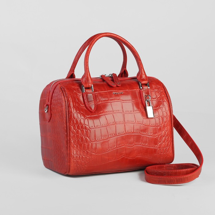 Сумка женская, отдел на молнии, наружный карман, длинный ремень, цвет красный