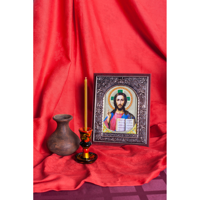 Икона в рамке, на подставке