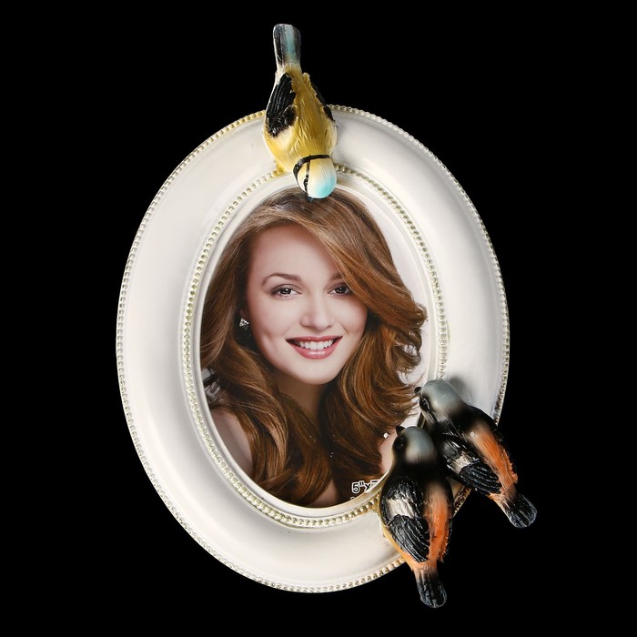 Фоторамка полистоун 10х15 см "Два снегиря и синичка" белая 25х18х3 см