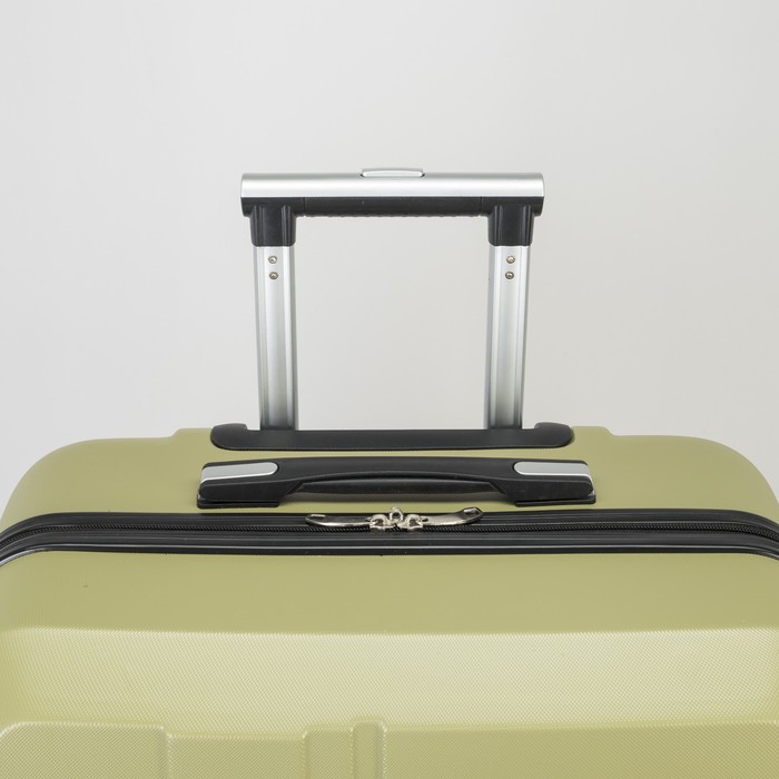 Чемодан большой на молнии 28", 1 отдел, 4 колеса, кодовый замок, цвет оливковый