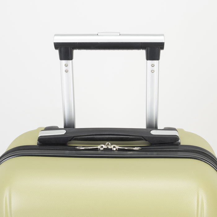 Чемодан малый на молнии 20", 1 отдел, 4 колеса, кодовый замок, цвет оливковый