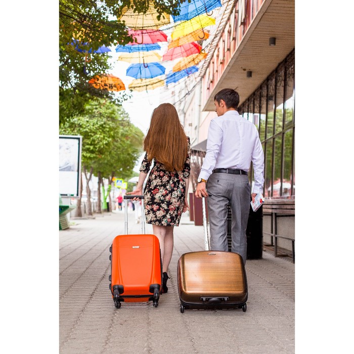 Чемодан малый на молнии 20", 1 отдел, 4 колеса, кодовый замок, цвет оранжевый