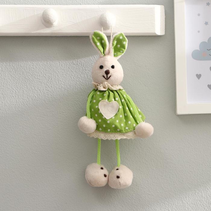 Мягкая игрушка-подвеска "Заинька" в платье с сердцем, цвета МИКС