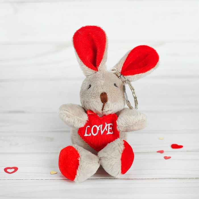 Мягкая игрушка-брелок "Зайка" с красным сердцем, цвета МИКС