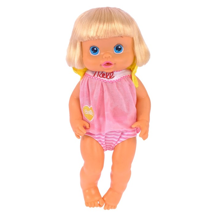 Пупс "Девочка" выдувает мыльные пузыри и дует в дудочку