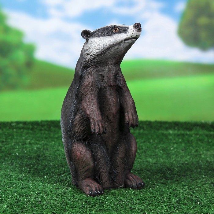 Садовая фигура "Барсук"