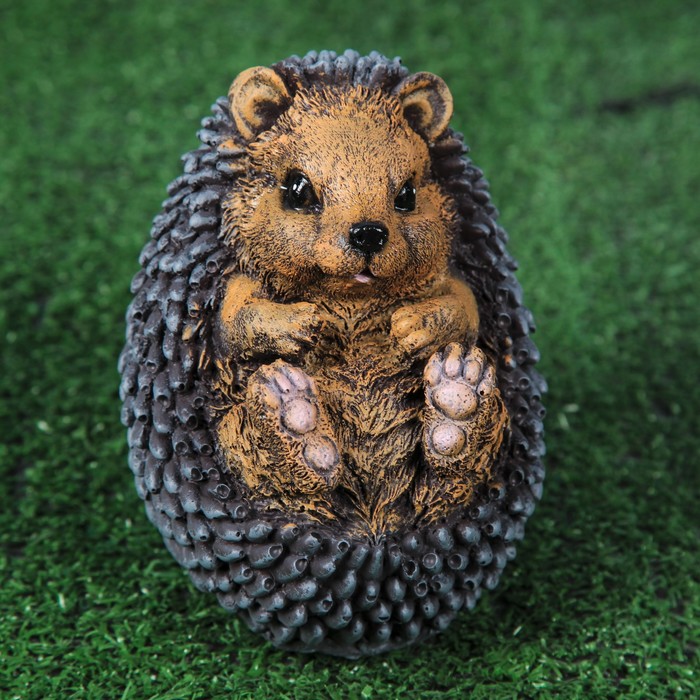 Садовая фигура "Ёжик на спине малый"