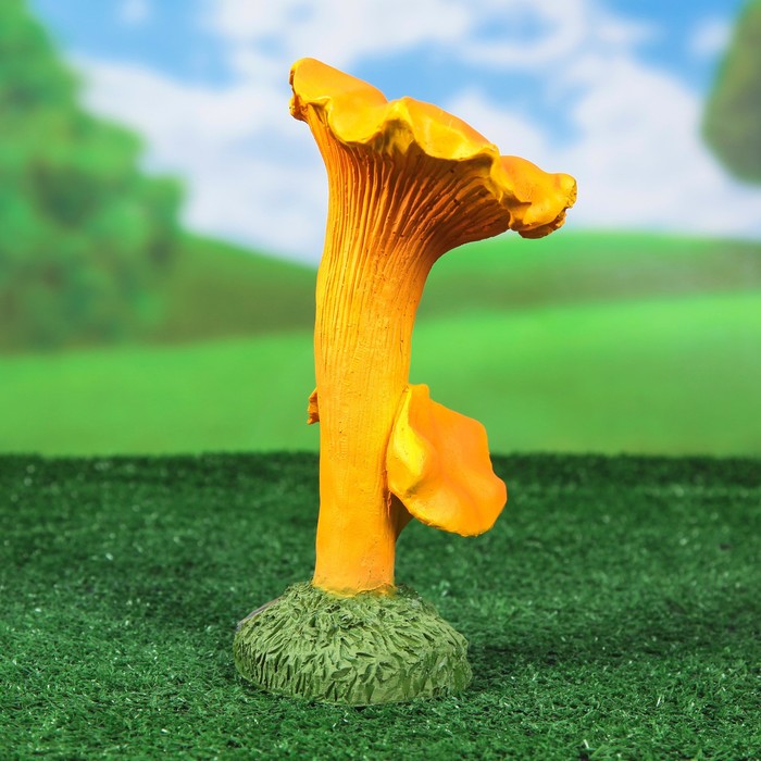 Садовая фигура "Гриб лисичка"