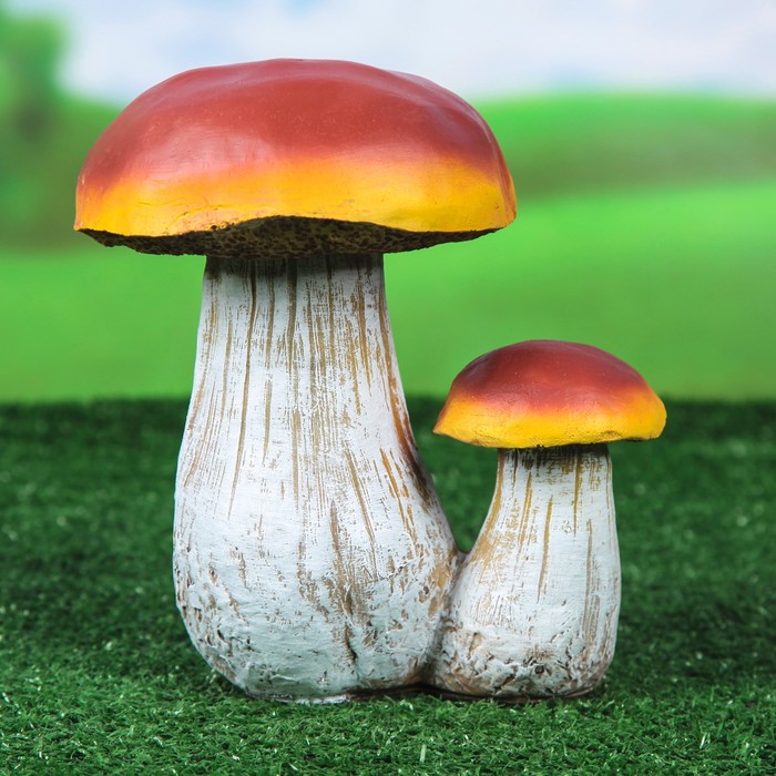 Садовая фигура "Два белых гриба"