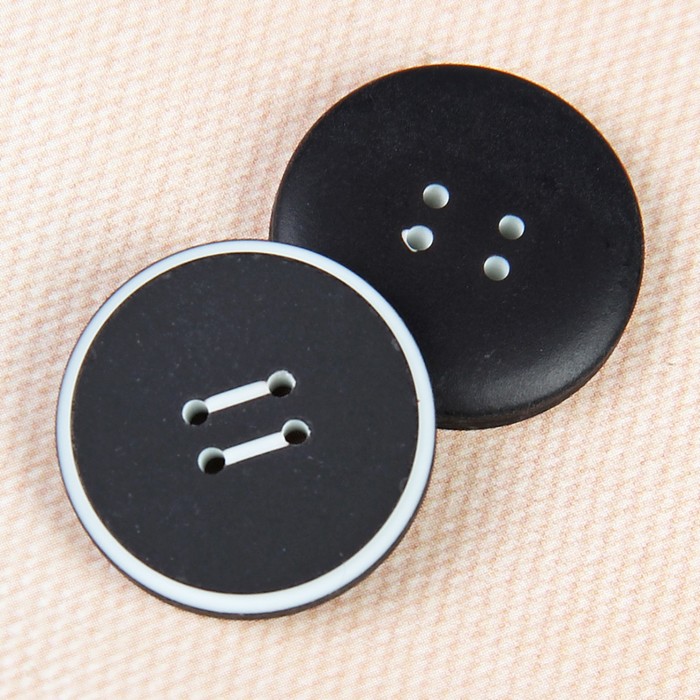 Пуговица костюмная, 4 прокола, 20мм, цвет чёрный