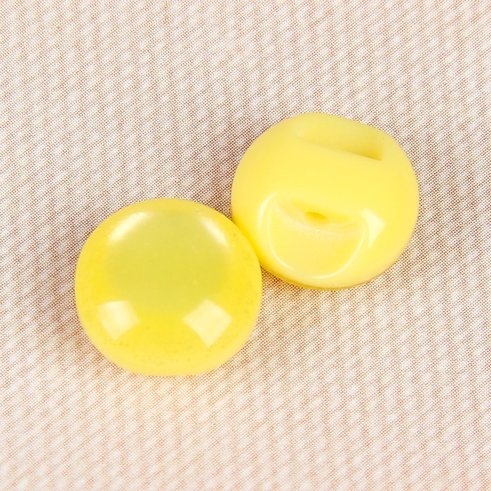 Пуговица декоративная, на ножке, 11мм, цвет жёлтый