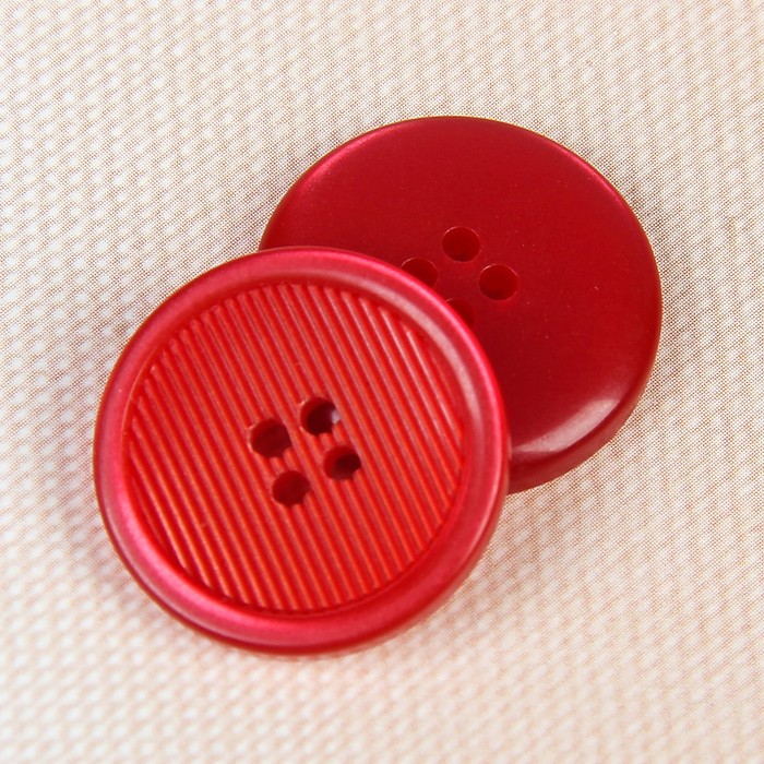 Пуговица костюмная, 4 прокола, 20мм, цвет красны
