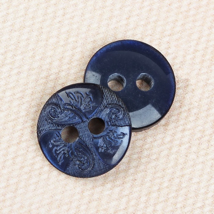 Пуговица декоративная, 2 прокола, 11мм, цвет тёмно-синий