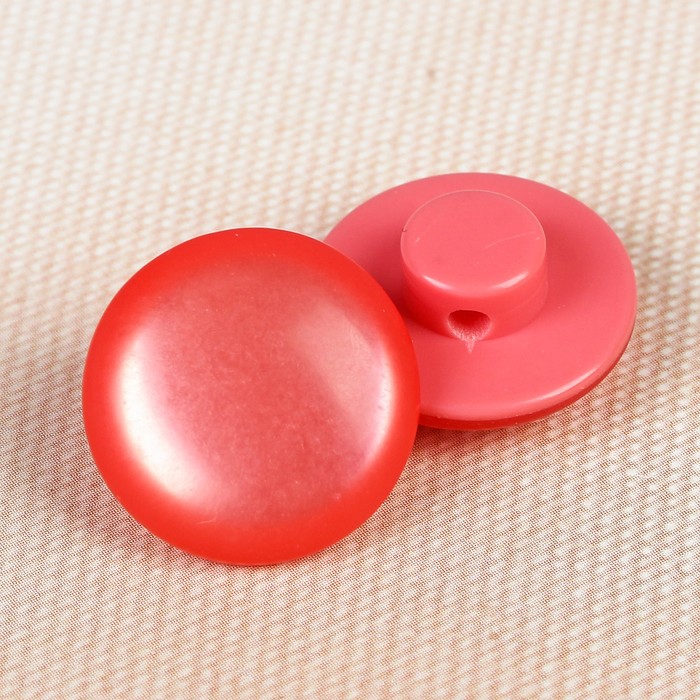 Пуговица костюмная, на ножке, 18мм, цвет красный