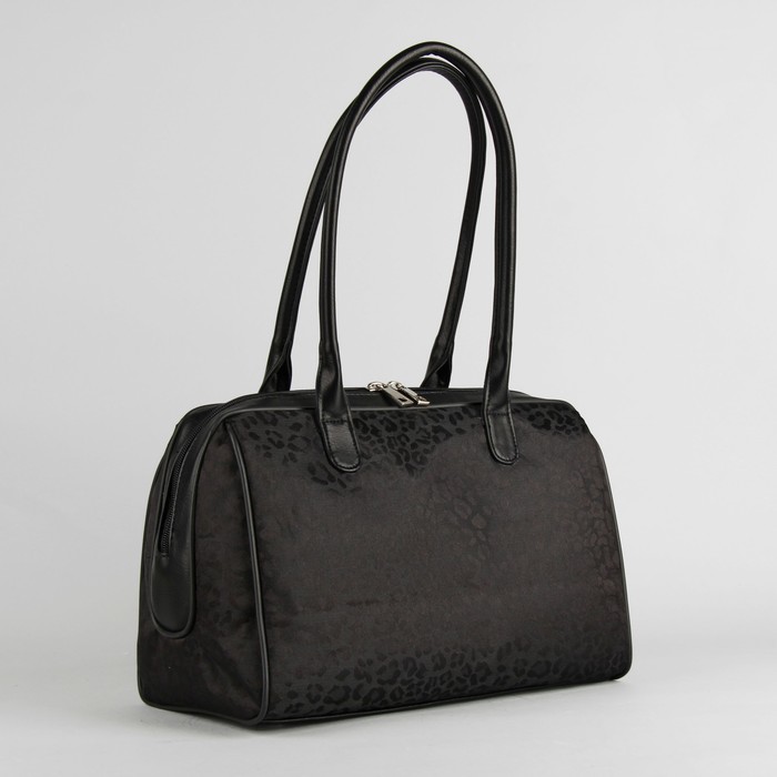 Сумка женская, отдел на молнии, наружный карман, регулируемый ремень, цвет чёрный/леопард