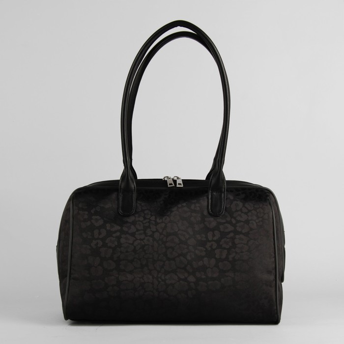 Сумка женская, отдел на молнии, наружный карман, регулируемый ремень, цвет чёрный/леопард