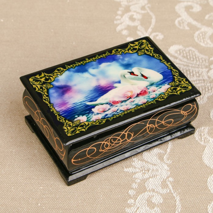 Шкатулка «Лебеди», лаковая миниатюра, 6х9 см