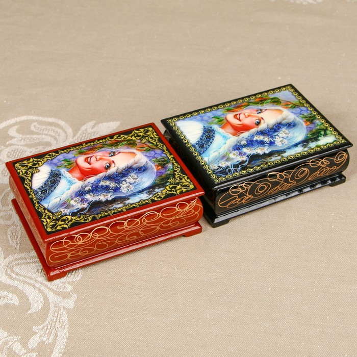 Шкатулка «Портрет 1», лаковая миниатюра, 8х10,5 см