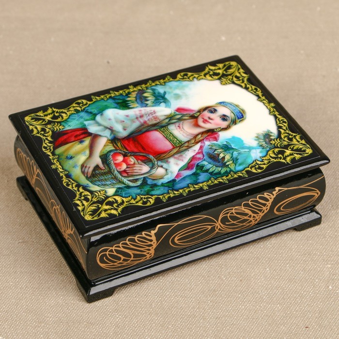 Шкатулка «Портрет 28», лаковая миниатюра, 8х10,5 см