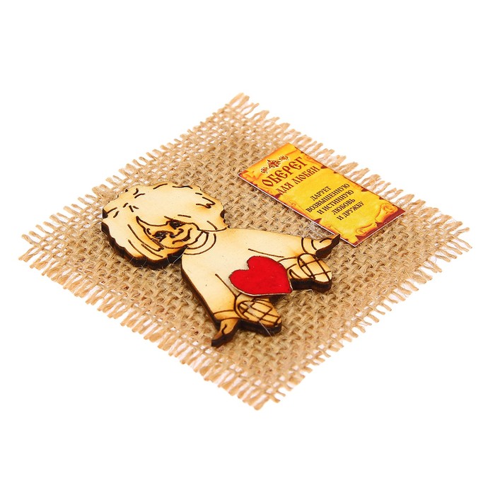 Магнит на мешковине "Антошка с сердцем" №4