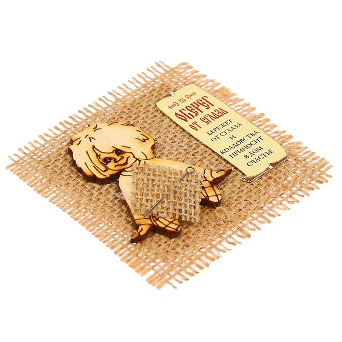 Магнит на мешковине "Антошка с булавкой" №5, от сглаза