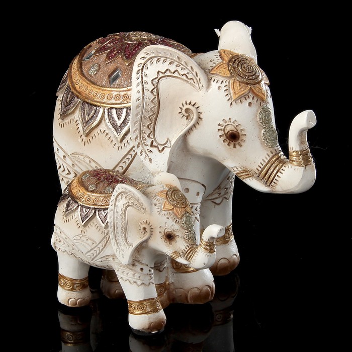 Сувенир полистоун "Два индийских слона в оранжево-серой попоне" 13х17х11,5 см