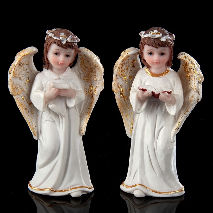 Сувенир полистоун "Ангелок в белом с веночком" МИКС 10х5,2х3,3 см