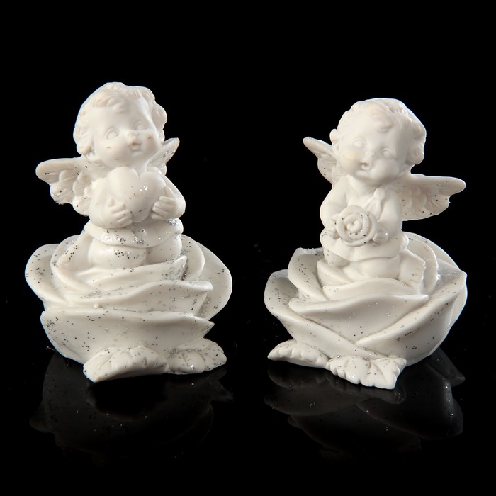 Сувенир полистоун "Ангел в розе" МИКС 6,2х5х5 см