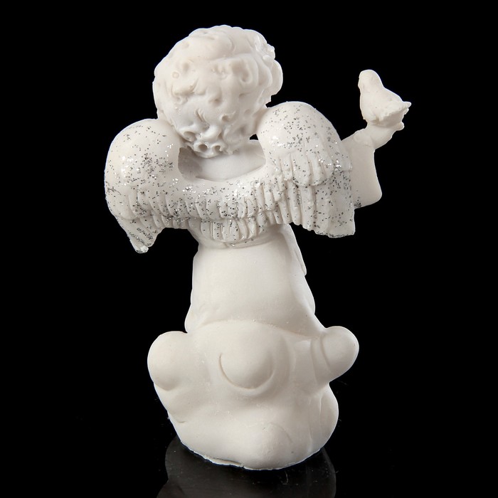 Сувенир полистоун "Ангел с птичкой" 10,8х7,5х4,5 см