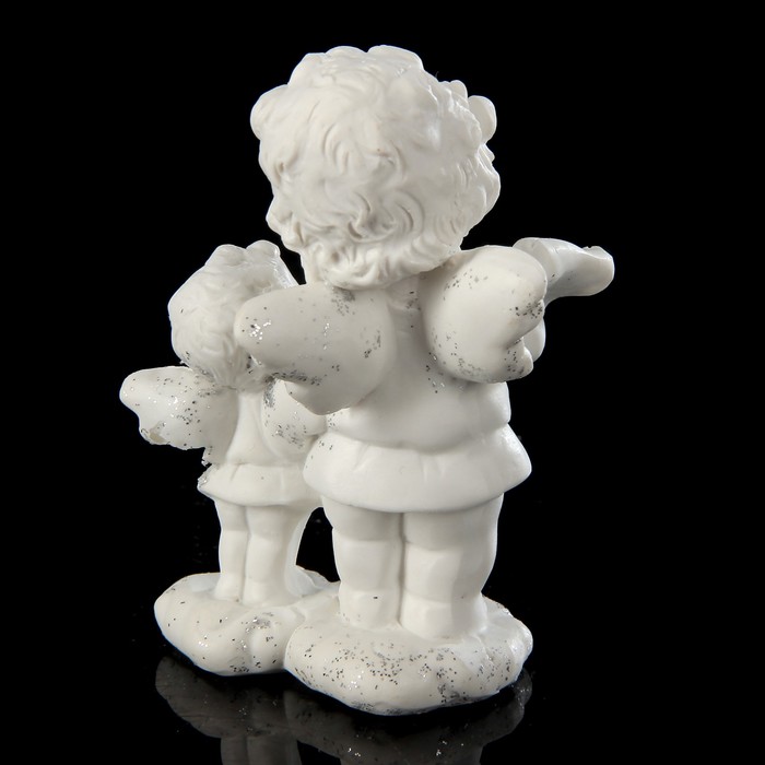 Сувенир полистоун "Ангелочки на облачке" 9,5х7х6 см