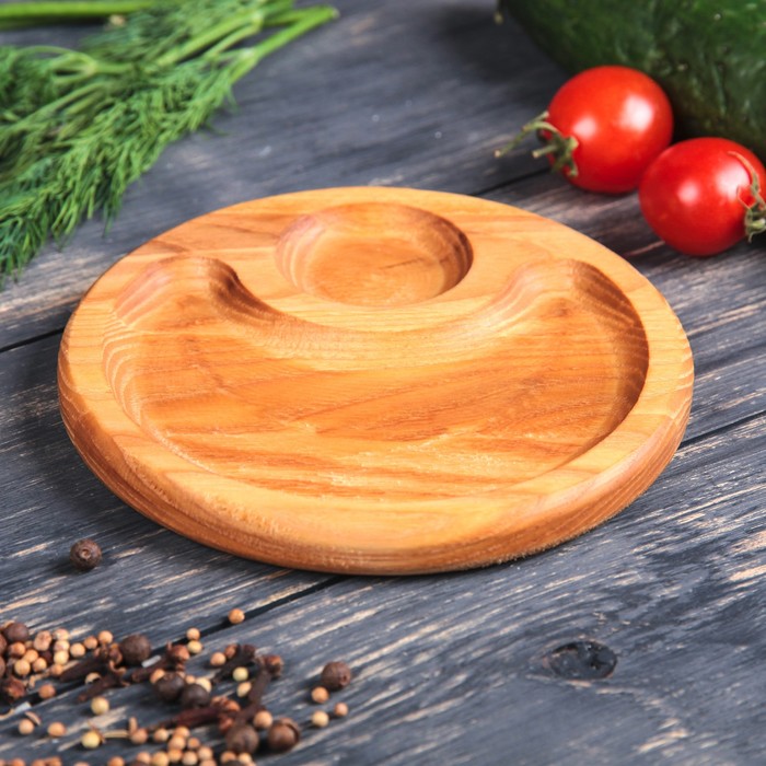 Тарелка с соусником, массив ясеня, 15 см