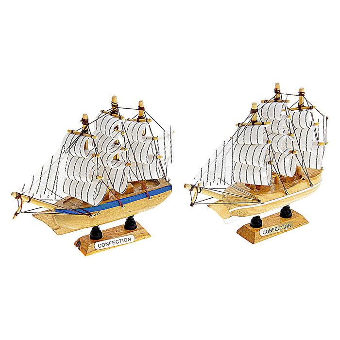 Корабль сувенирный малый «Трёхмачтовый», борта светлое дерева, паруса белые с полосами, микс, 14 × 3,5 × 13 см