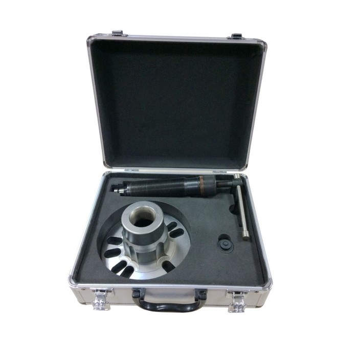 Съемник ступицы Forsage F-04B1044, гидравлический, 3 пр., кейс