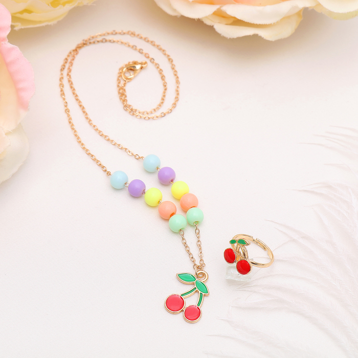 Набор "Выбражулька" 2 предмета: кулон, кольцо, цветной в золоте, вишенка