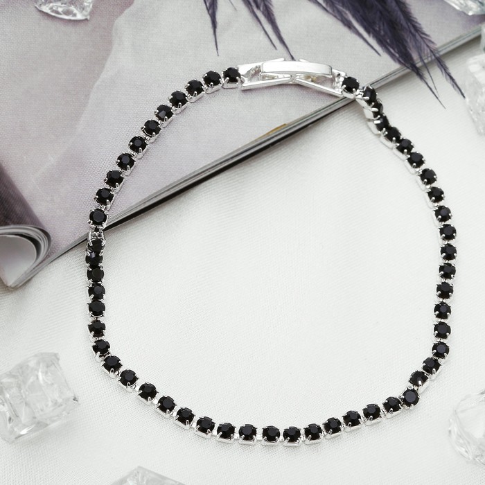 Браслет со стразами "Лёд" элегантность, 1 ряд, цвет чёрный в серебре