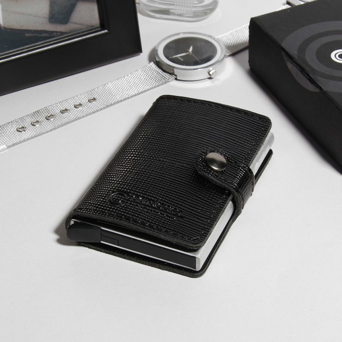 Портмоне, 2 отдела для купюр, защитный отдел для карт, цвет чёрный