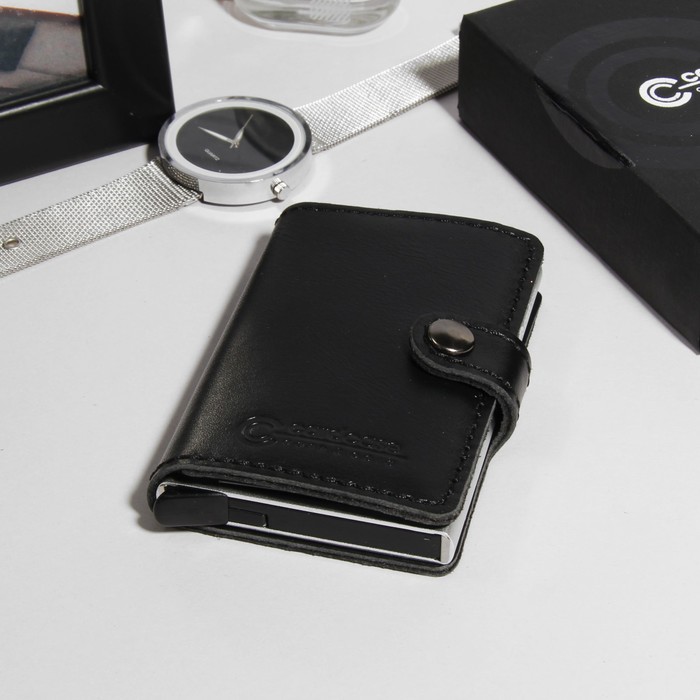 Портмоне, 2 отдела для купюр, защитный отдел для карт, чёрный крейзи-хорс