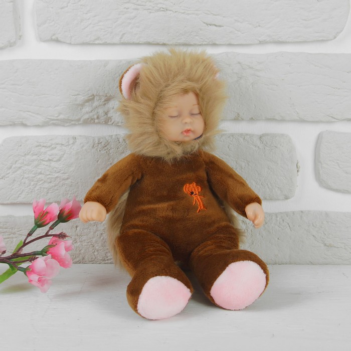 Мягкая игрушка "Кукла в меховом костюмчике", закрытые глазки, цвета микс
