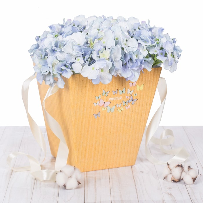 Коробка трапеция «Полёт бабочек», микрогофра, 23,6 х 24,5 х 15 см