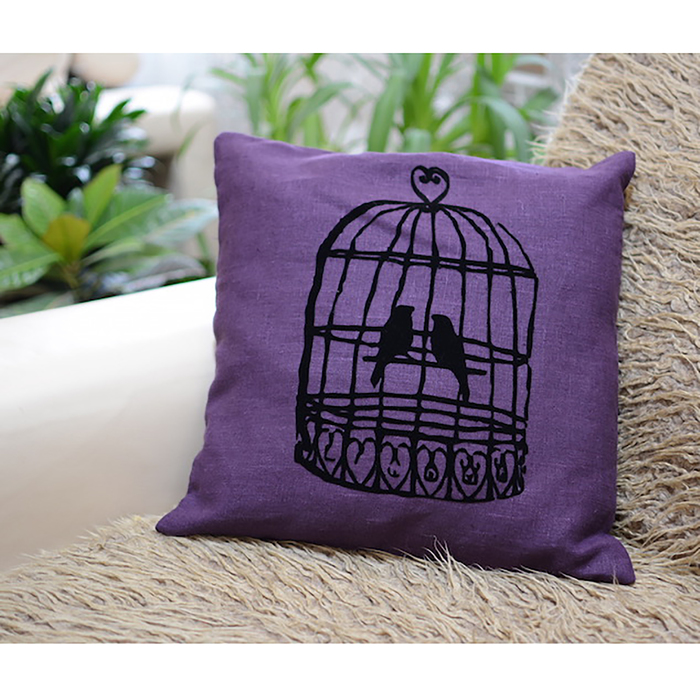 Подушка декоративная 02-611 Птица в клетке 40х40х15 см, флок, хл, ПЭ 100%, чехол съемный