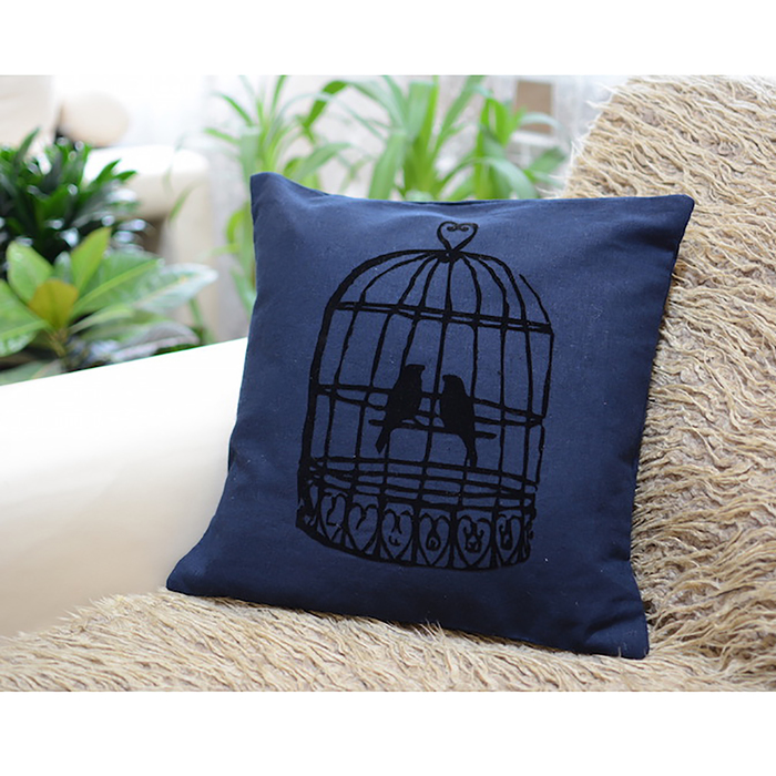 Подушка декоративная 02-543 Птица в клетке 40х40х15 см, флок, хл, ПЭ 100%, чехол съемный