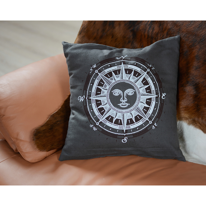 Подушка декоративная Стороны света 02-222 40х40х15 см, репс, хл 100%, чехол съемный