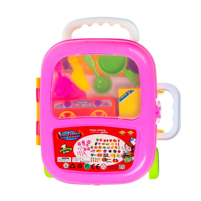 Игровой набор "Семейный ужин" в чемодане