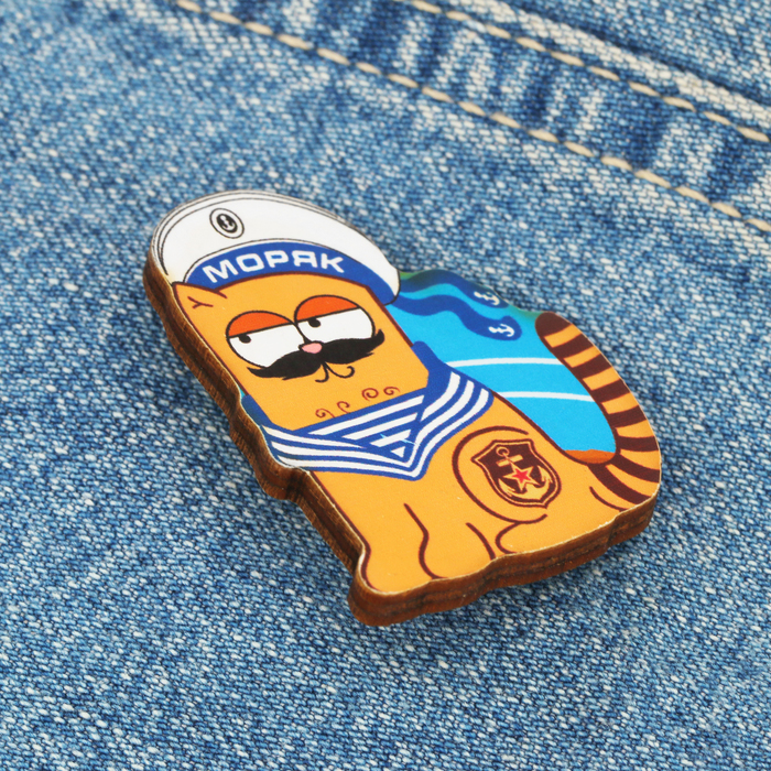 Значок «Владивосток. Морской кот»