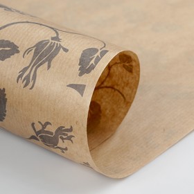 Бумага упаковочная крафт "Вьющиеся розы серые", 0,7 х 10 м, 40 г/м² от Сима-ленд