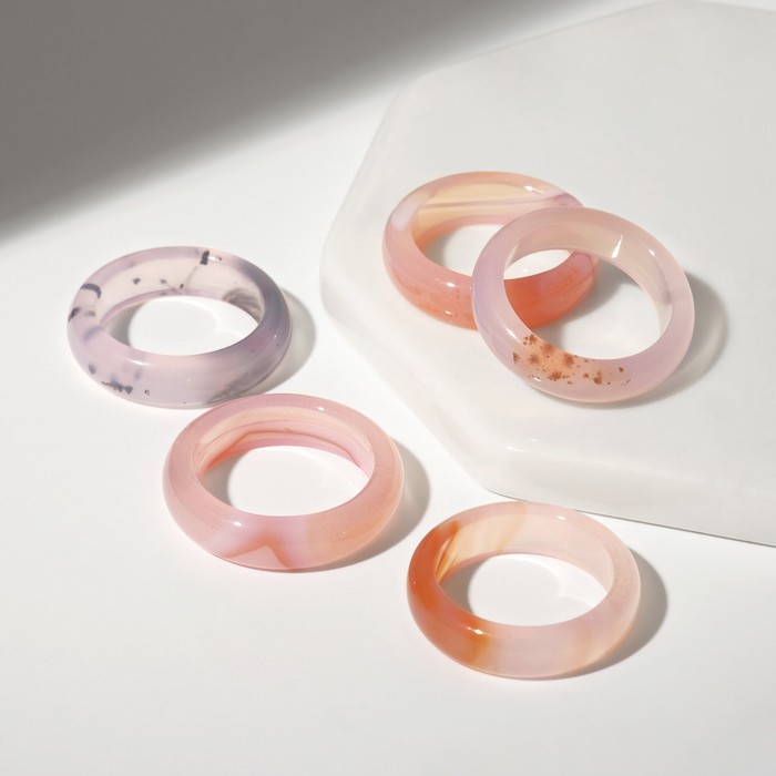 

Кольцо гладкое "Агат розовый" 5мм, размер МИКС